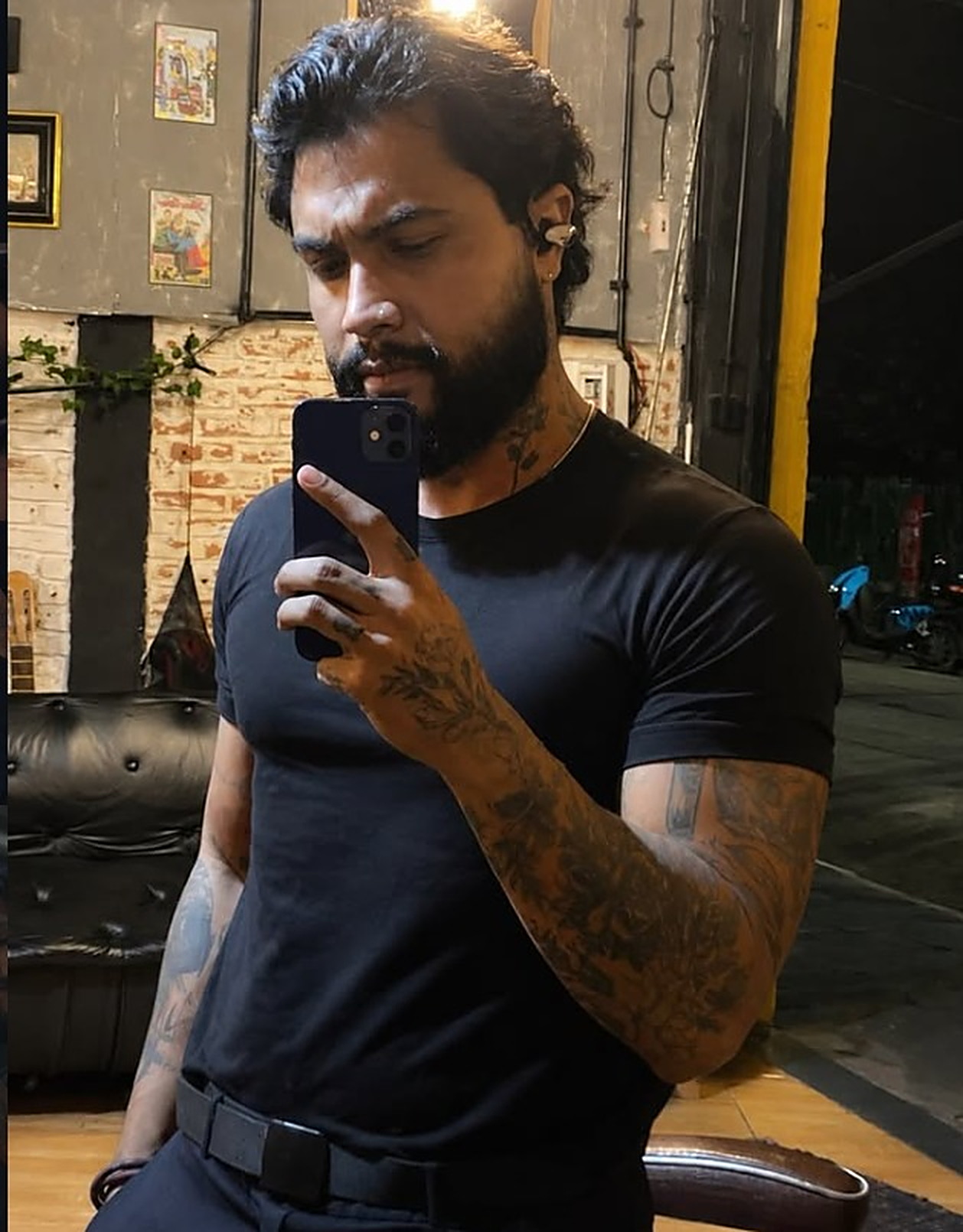 Lucas, barbeiro da Marrento's Barbearia